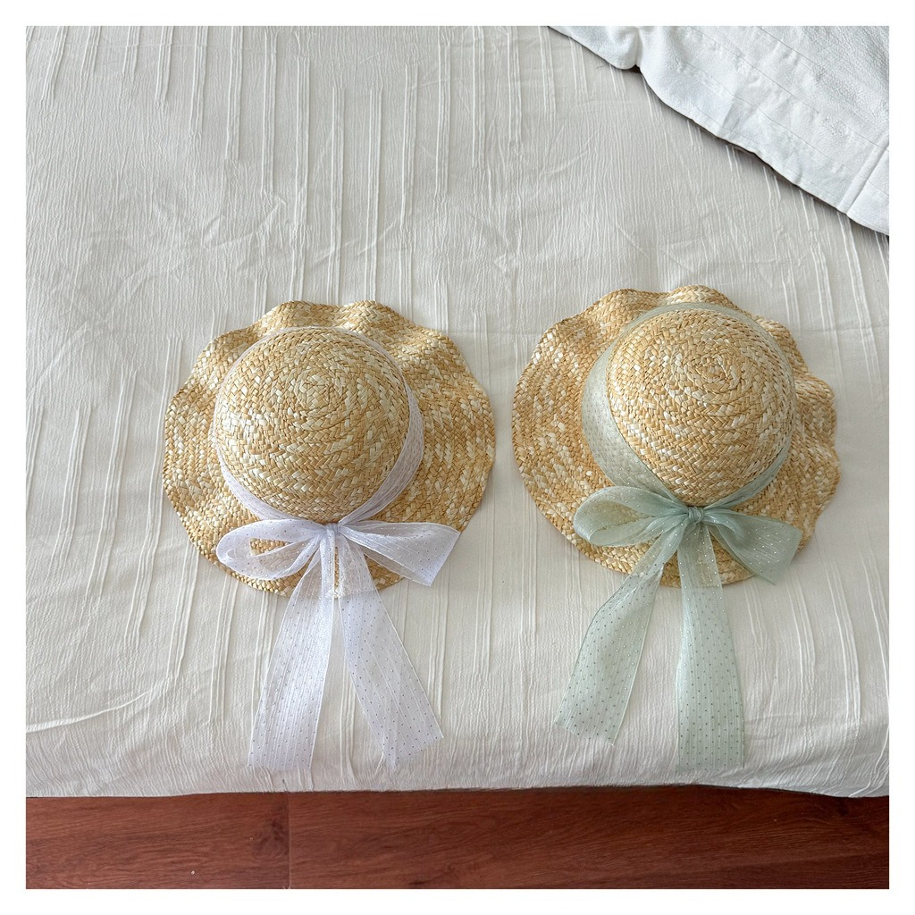 Chapéu de Sol Infantil de Palha Natural com Laço de Chiffon e Aba Franzida Respirável para Meninas - Ideal para Atividades de Verão na Praia BT14