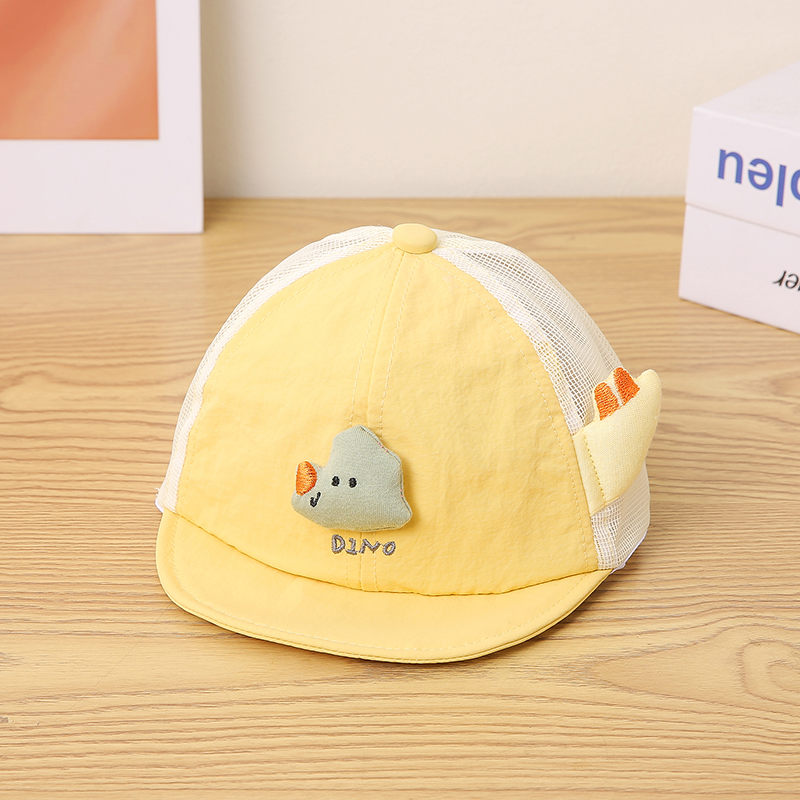 Capuz de beisebol com corte em forma de cauda de dinossauro, tecido de malha rápida secagem, modelo infantil, estilo divertido e adequado para uso ao ar livre